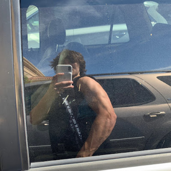 Meet your Posher, Chase - Picture 1 of 1